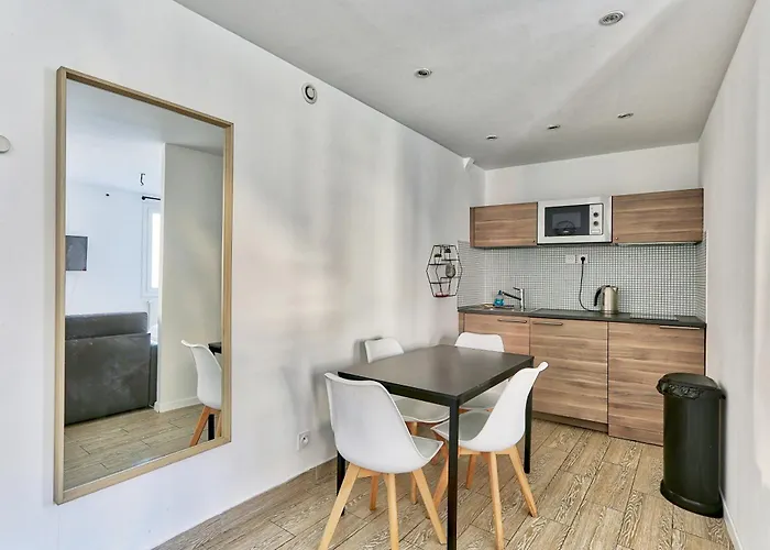 Sejour Pres Du Parc Des Buttes-chaumont